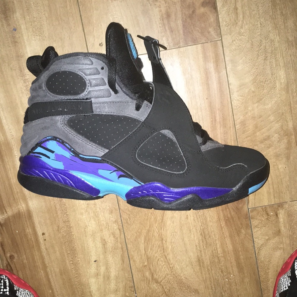 Jordan aqua 8s